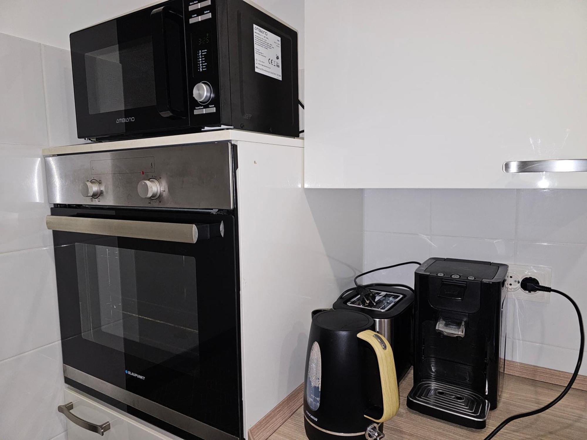 Warburg, Fewo "Sweet Home" 2,5 Zi- Eg-Separater Eingang - Parkplatz - Terasse- Komfortabel,Renoviert Exterior photo