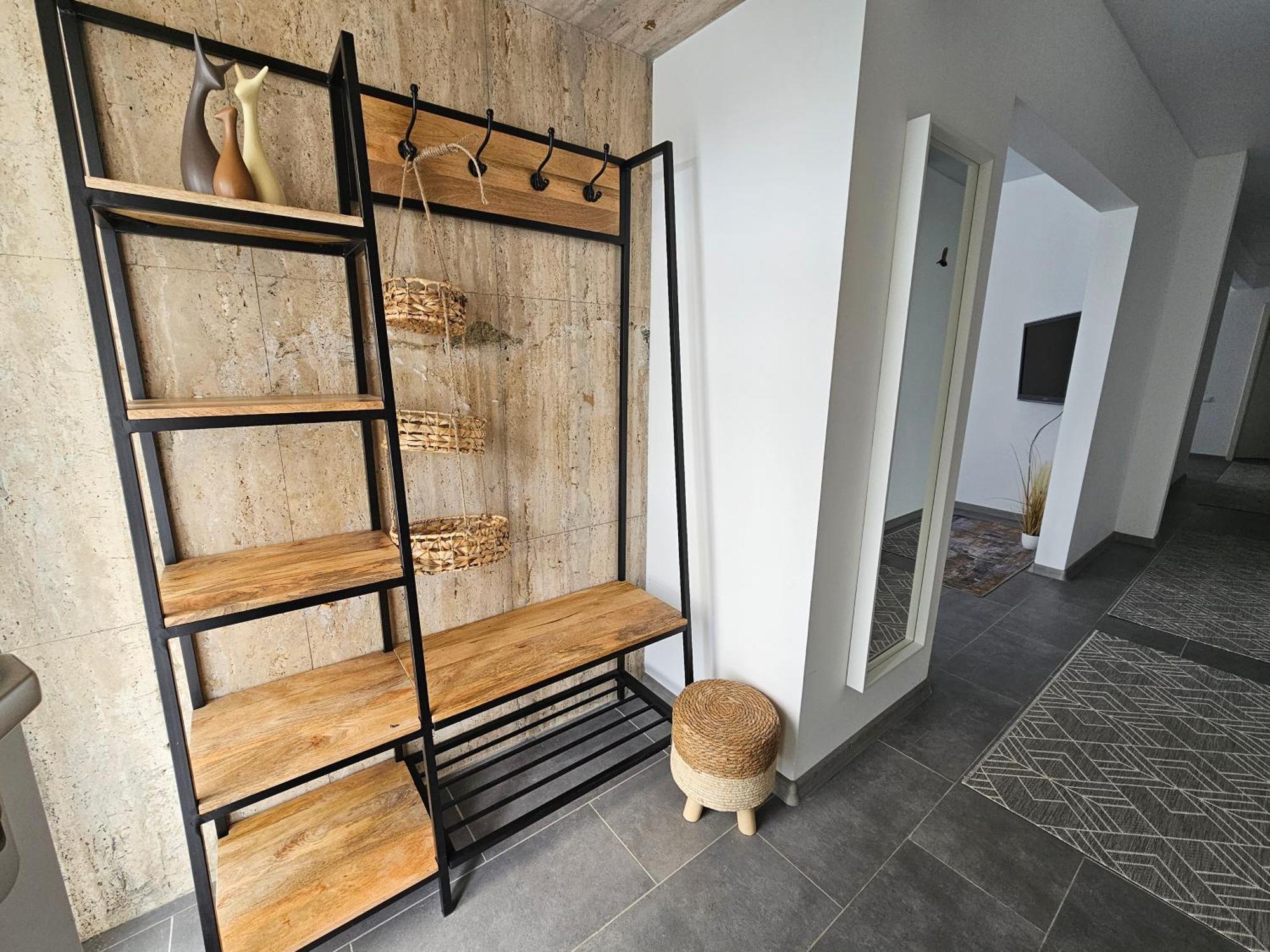 Warburg, Fewo "Sweet Home" 2,5 Zi- Eg-Separater Eingang - Parkplatz - Terasse- Komfortabel,Renoviert Exterior photo
